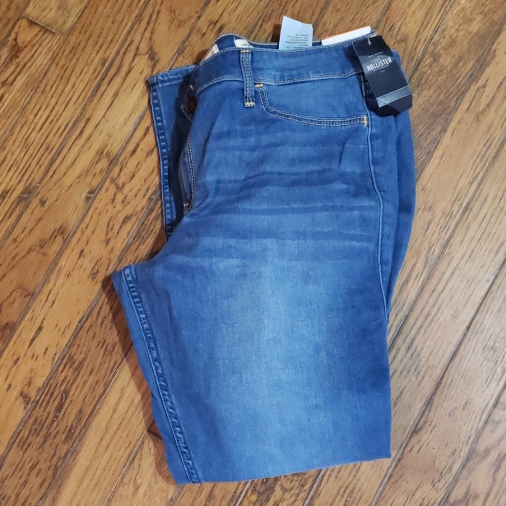 NWT Hollister Jean Leggings SZ 15S